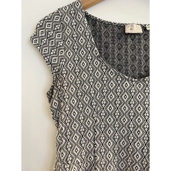 Anthropologie 9-HIS-S'CL Postmark Black & White Ikat Peplum Top Small - Picture 2 of 4